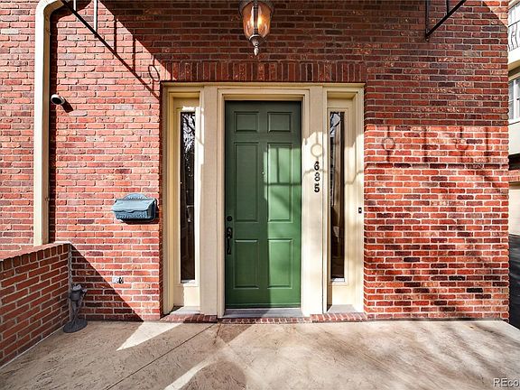 5th image of 685 N Clarkson Street