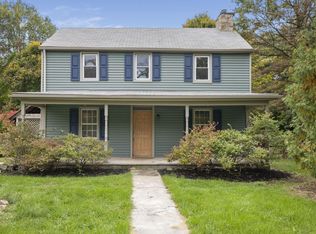 6221 Manor Woods Rd, Frederick, MD 21703