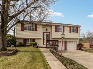 156 Kermiet Dr, Monaca, PA