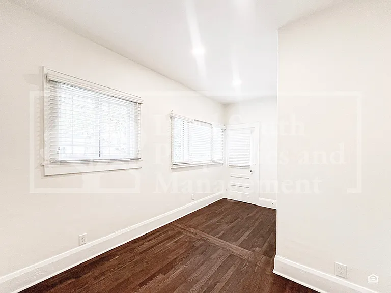 730 Park Hill Ave — Photo 13