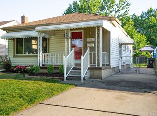 13782 Netherwood St, Southgate, MI 48195