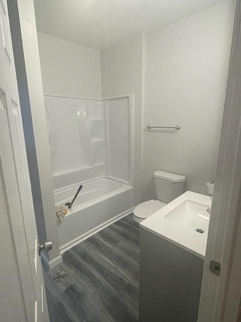 1st image of 3251 7th Ave #1