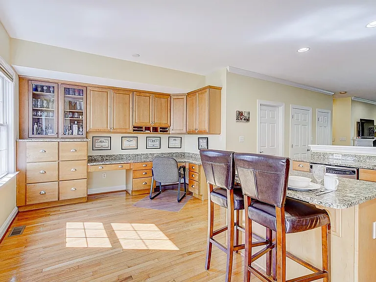 153 Christina Landing Dr — Photo 8