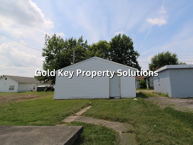 2305 Pitt St — Photo 5