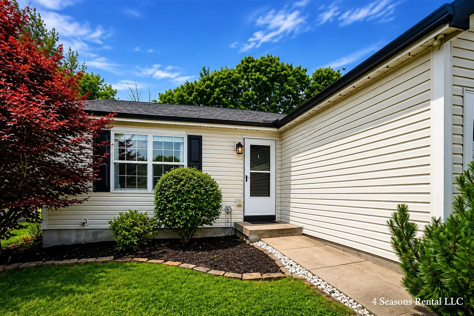 9575 Deer Track Rd — Photo 2