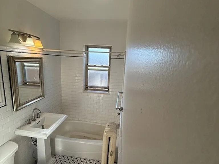 2139 W Lunt LLC — Photo 14