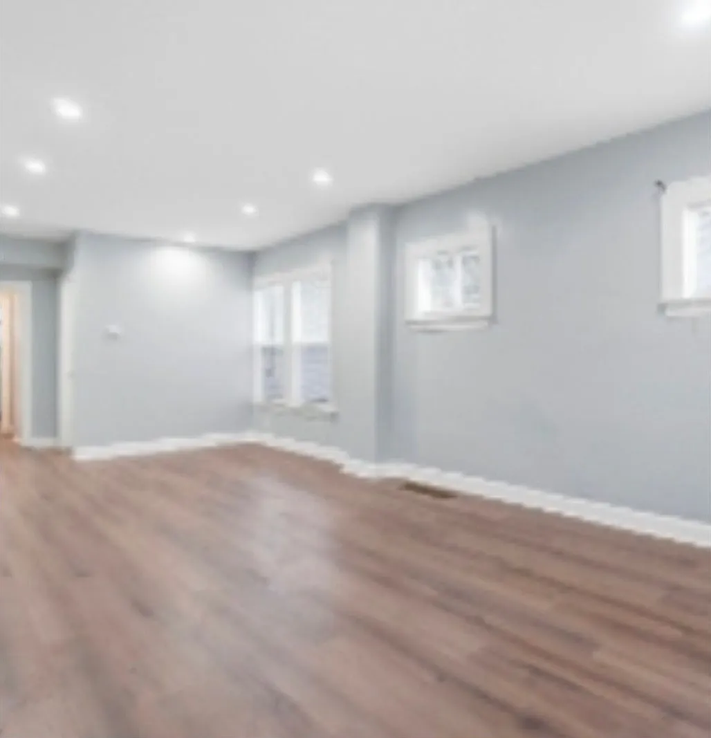 3 bed, 1.5 bath, 1250 sqft, $1,375 — Photo 1