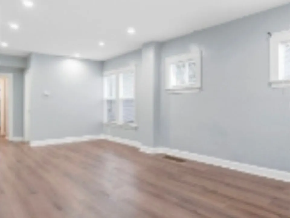 1555 E Rich St #1555
