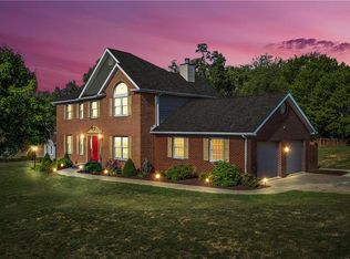203 Plantation Dr, Greensburg, PA