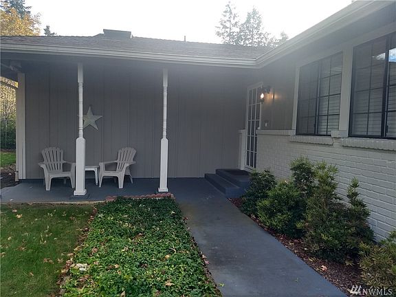 2nd image of 9626 108th Ave SW