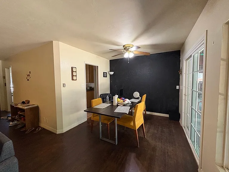 5121 Leo St — Photo 3