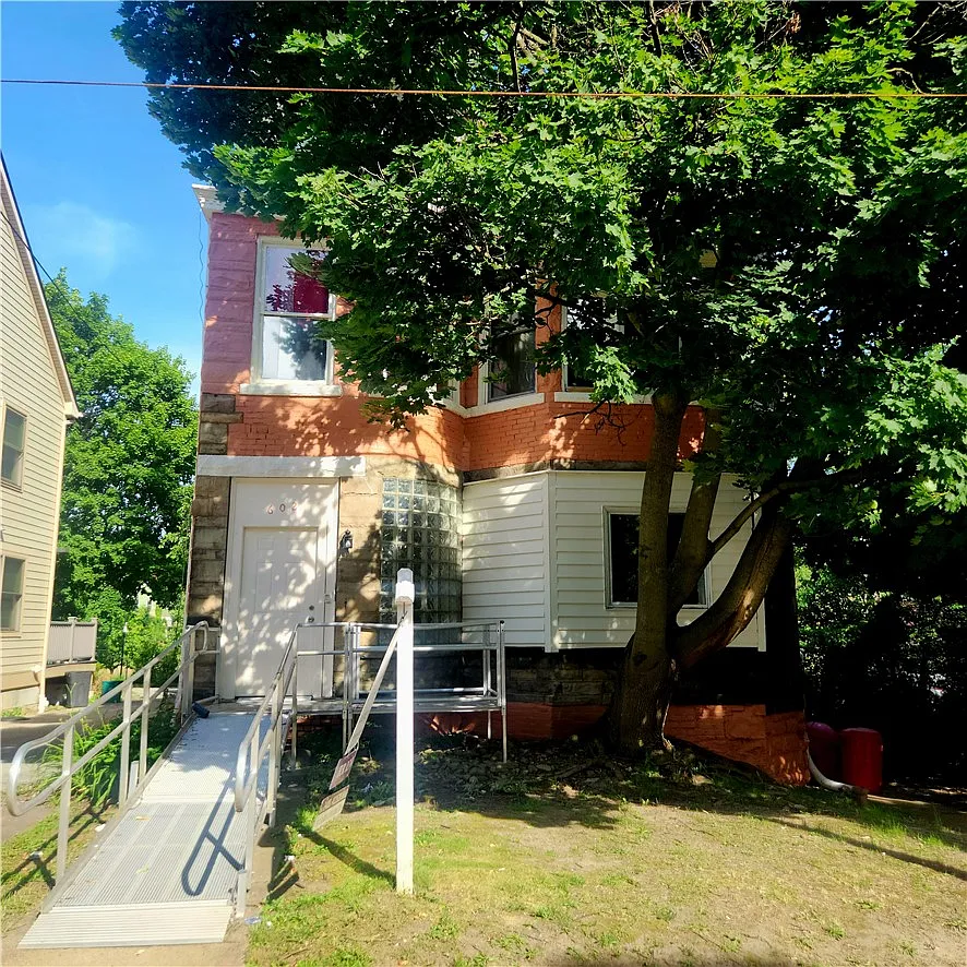 1 bed, 800 sqft, $1,110 — Photo 1
