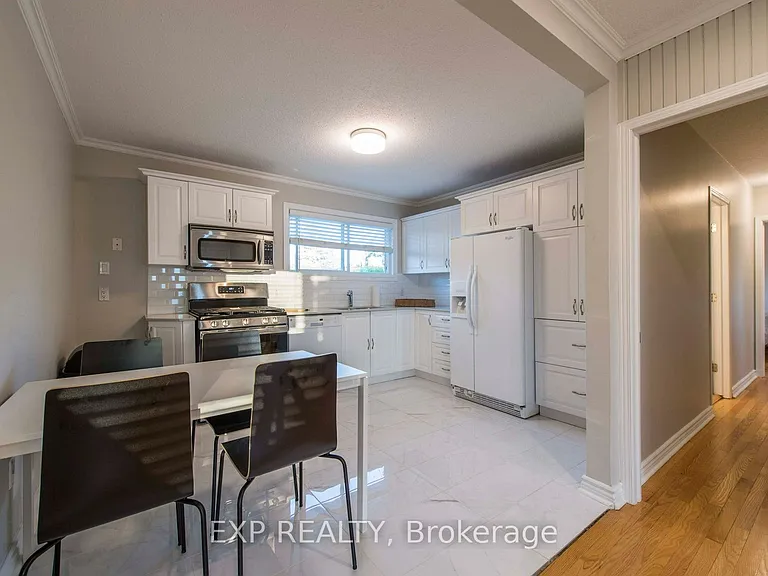 107 Hilliard Ave #A — Photo 10