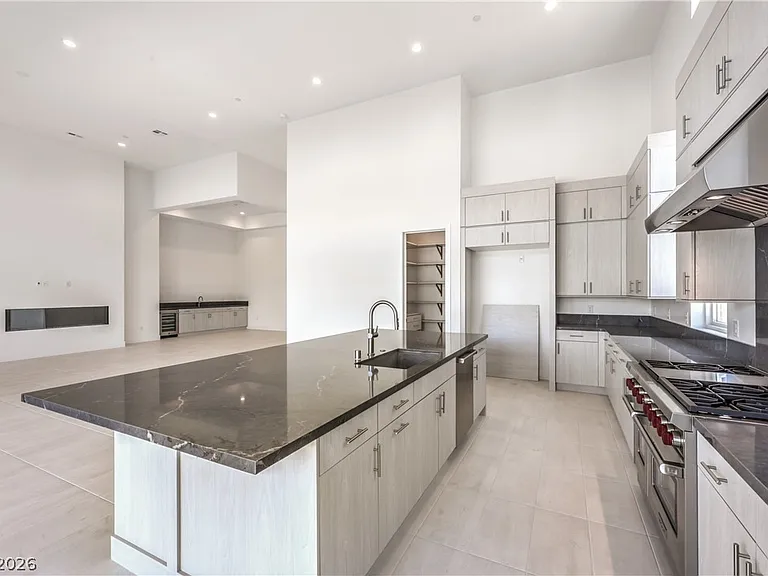 10864 Agate Cliffs Ave — Photo 10