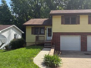 3019 Hampton Rd, Saint Joseph, MO 64505