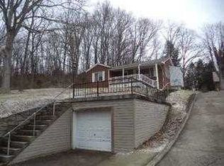 306 Winwood Dr, Charleston, WV 25302