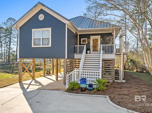 9367 Bayside Dr, Elberta, AL 36530
