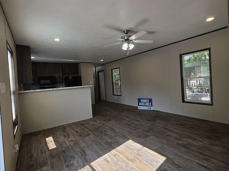 1269 N Adkins Hill Rd #26 — Photo 5