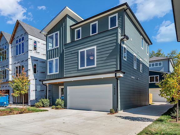 2nd image of 1623A Northview Ave