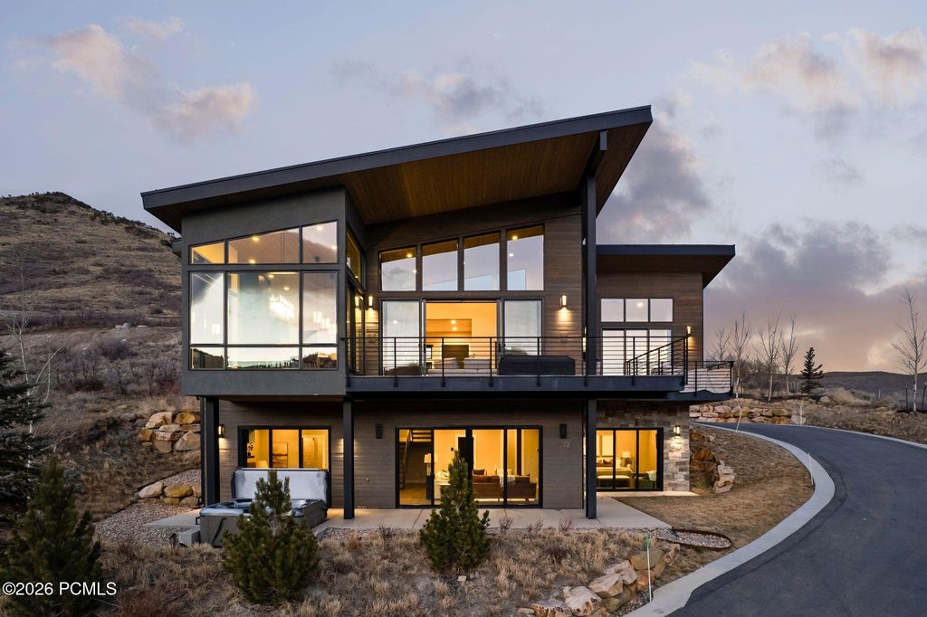 1322 W Skyridge Dr, Heber, UT 84032