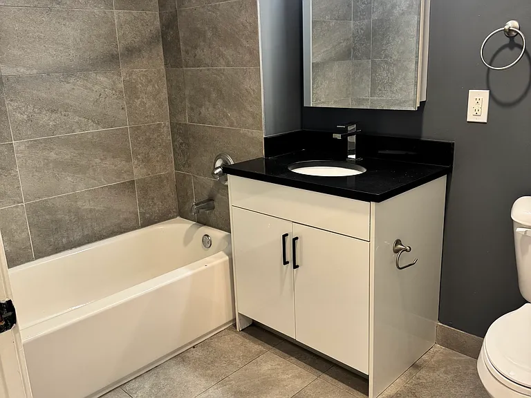 530 Cliff St #519 — Photo 6