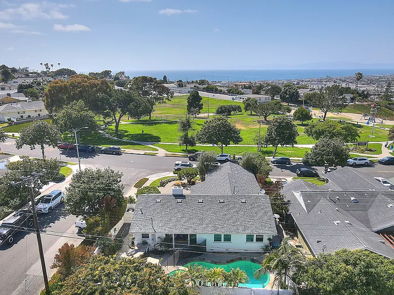 5209 Paseo Del Pavon — Photo 49