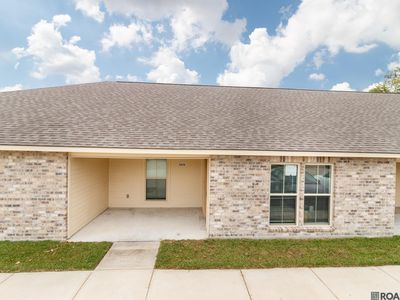 8818 Pecan Tree Dr, Baton Rouge, LA, 70810