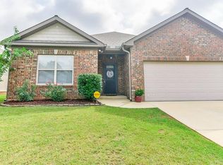 9098 Cotton Fields Cir, Tuscaloosa, AL 35405