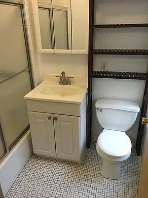 Rented by Grand & Co. | media 40