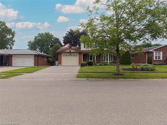 2nd image of 118 Greenfield Rd