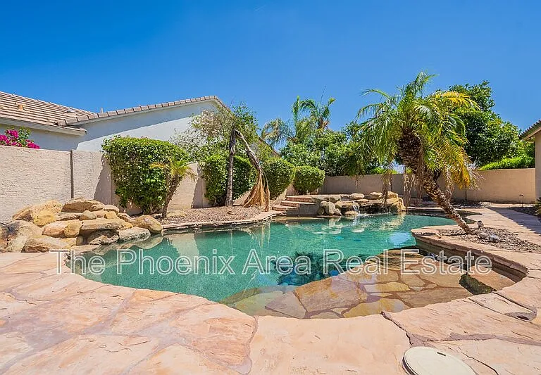 4663 S Oleander Dr — Photo 1