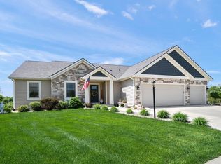 685 Pond Cypress Ct, Warsaw, IN 46580