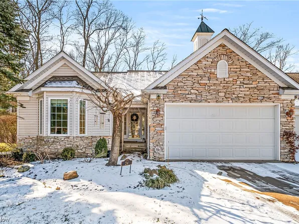 6871 Auburn Rd Unit 24, Concord Township, OH 44077