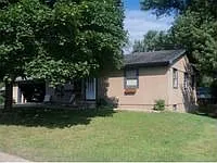 415 Planett St photo 1