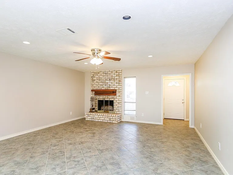 20814 Westgreen Ct — Photo 13