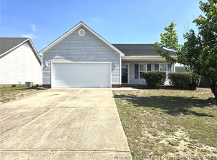 1478 Oldstead Dr, Fayetteville, NC 28306