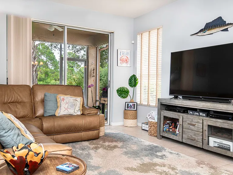 3751 NW Willow Creek Dr — Photo 12