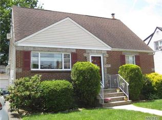 47 Croyden Dr, Bellmore, NY 11710