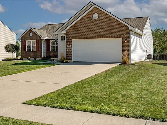 3rd image of 44 Oleander Dr
