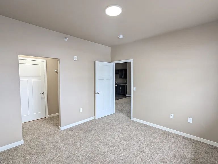 South Beach Apartment Homes — Photo 19