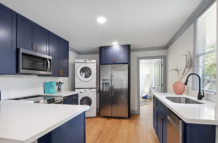 823 Delachaise St #825 — Photo 6