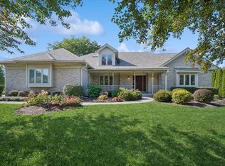 212 Jamestowne Rd, Dundee, IL 60118