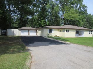 1105 S Dangl Rd, Muskegon, MI 49442