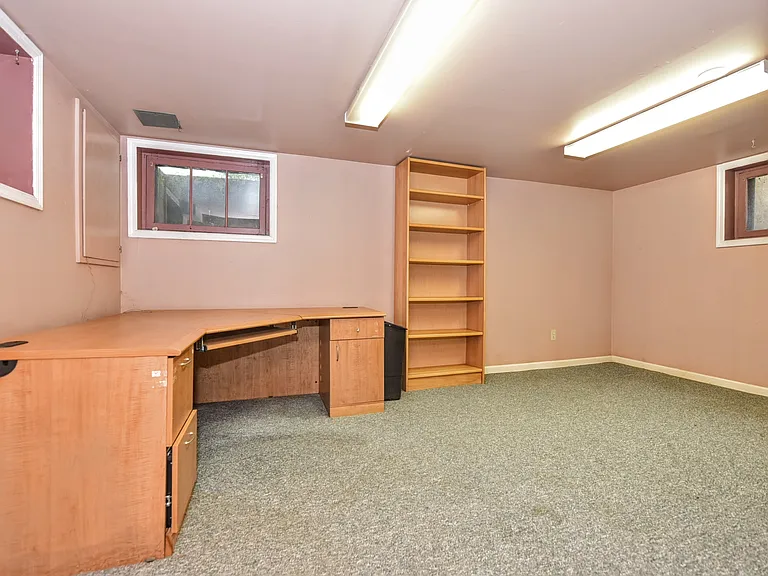 161 Wyckoff Ave — Photo 12