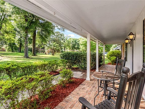 2nd image of 3441 Woodard Dr