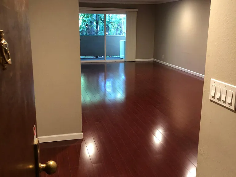 1477 Grove Ave #202 — Photo 5