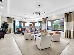 2780 Tiburon Blvd E APT 302, Naples, FL 34109