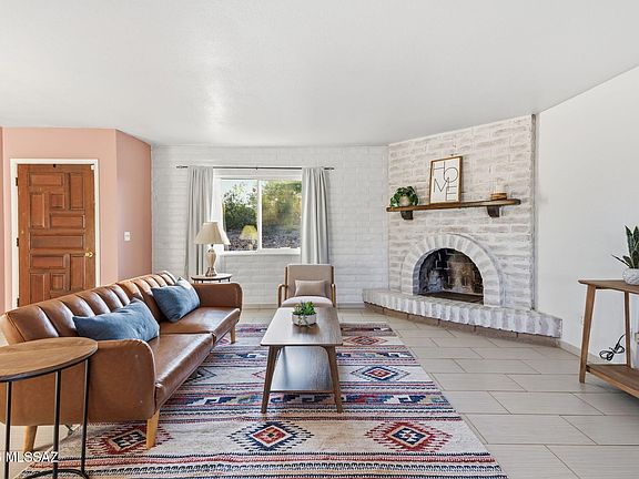 5th image of 4822 N Camino De La Codorniz
