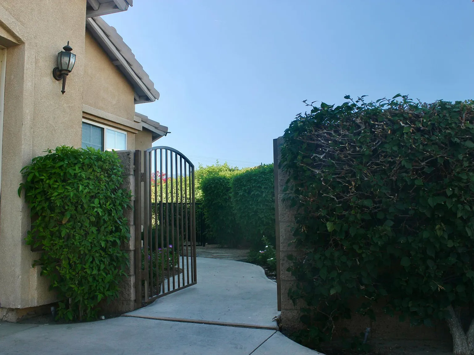 79729 Carmel Valley Ave — Photo 2