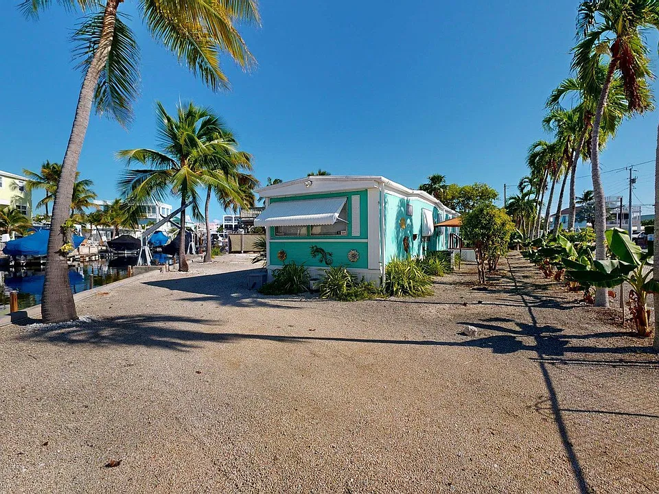 1412 Calder Rd